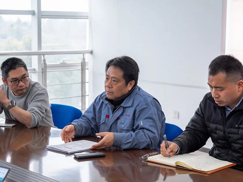 SINOMACH-HI successfully exports new energy loaders