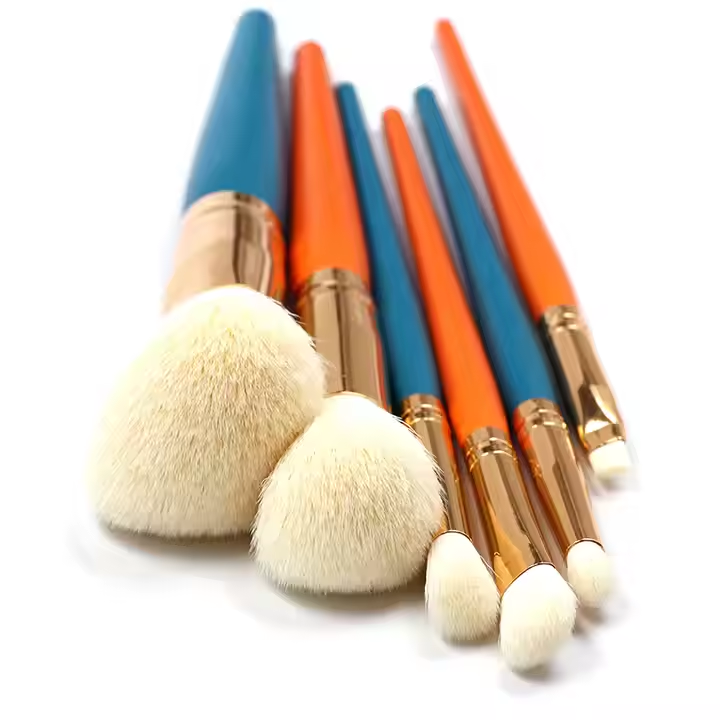 Makeup Brushes for Sensitive Skin: Hypoallergenic & Shed-Free