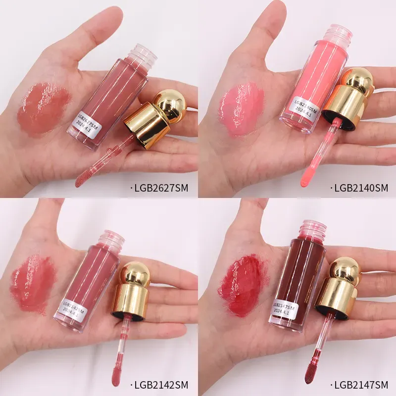 Lip Gloss: Shine Bright with Our Long-Lasting Formula