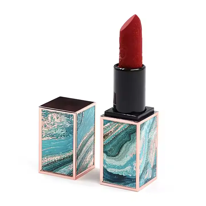 Waterproof Lipstick: Transfer-Proof for Eating & Swimming