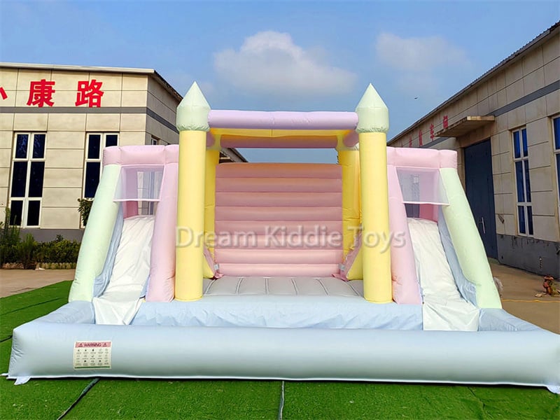 Come trovare il fornitore del Castello Gonfiabile Pastel?