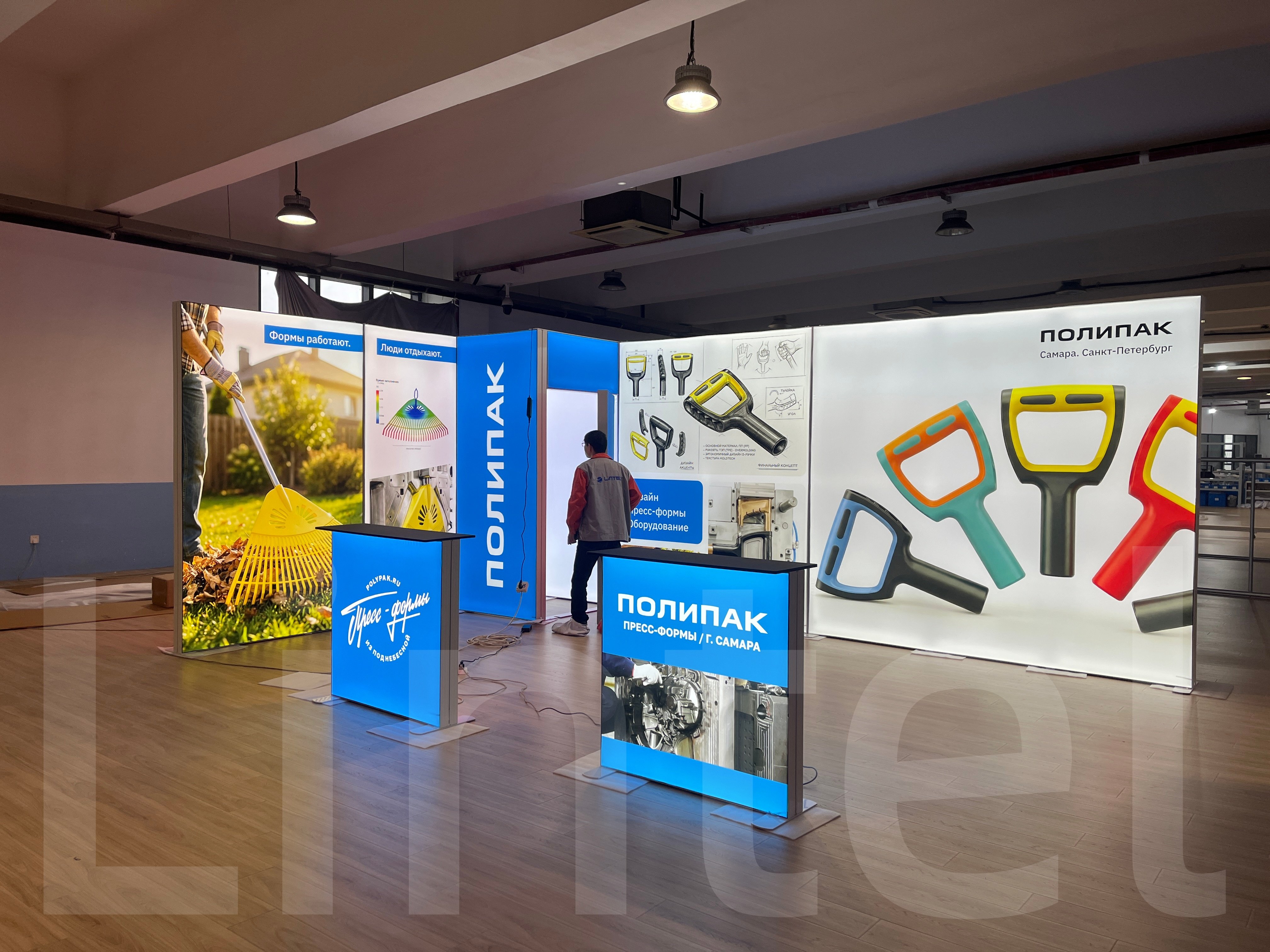Real Case: Lintel 3×6m (10×20ft) Modular LED Light Box Booth Solution