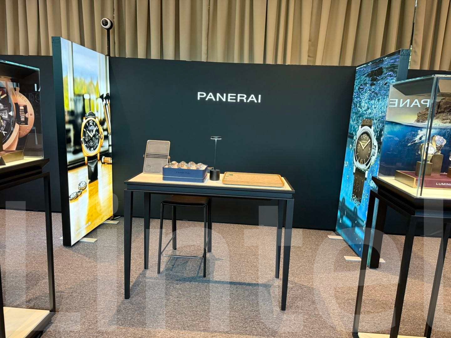 Large Modular Displays for watch event Design.jpg
