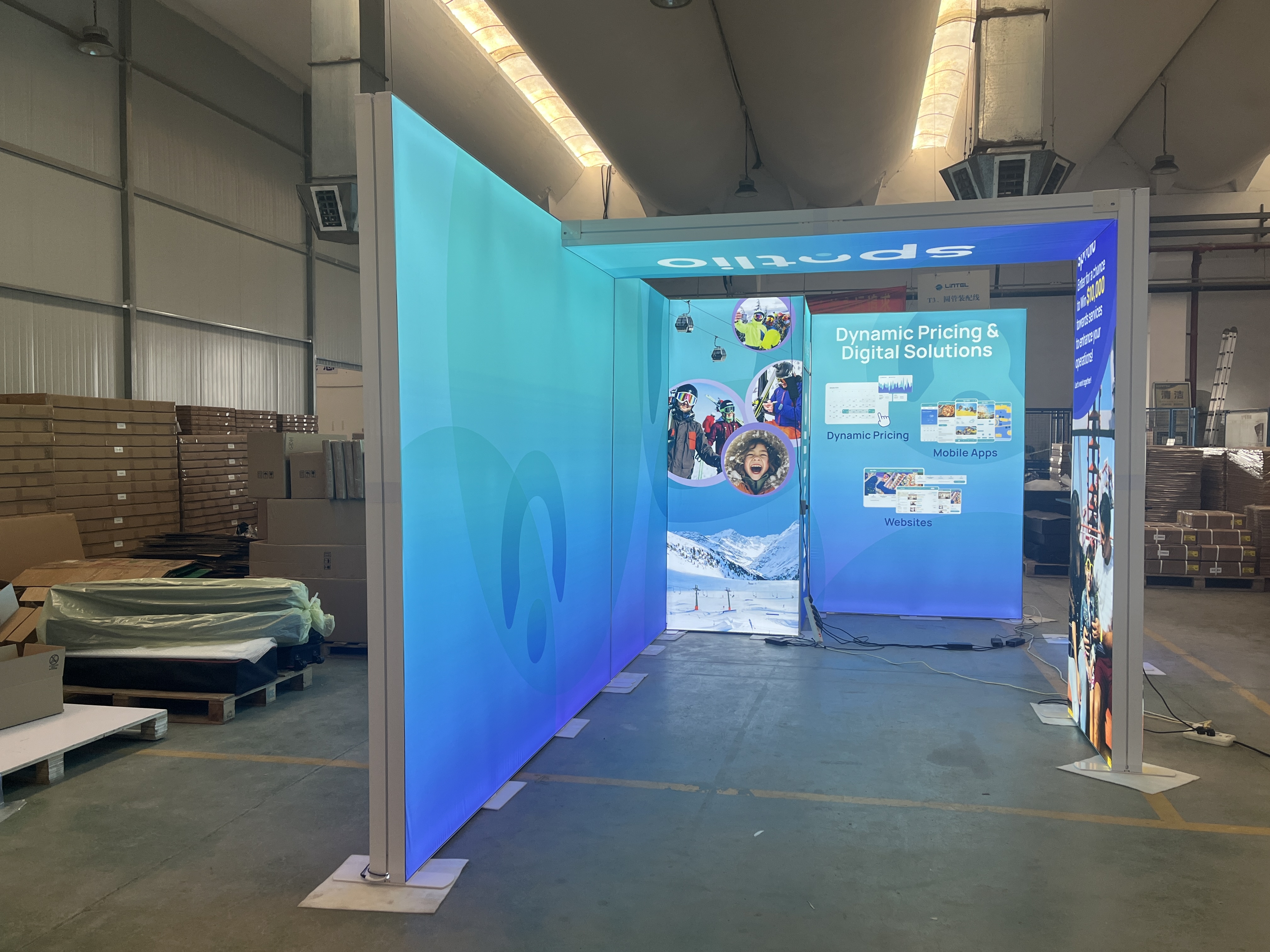Lintel Global patented modular light box case.png