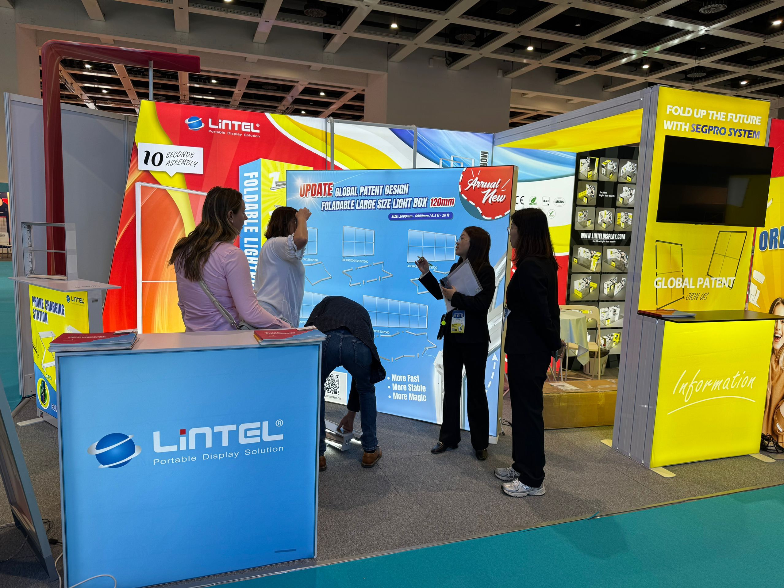 light box booth.jpg