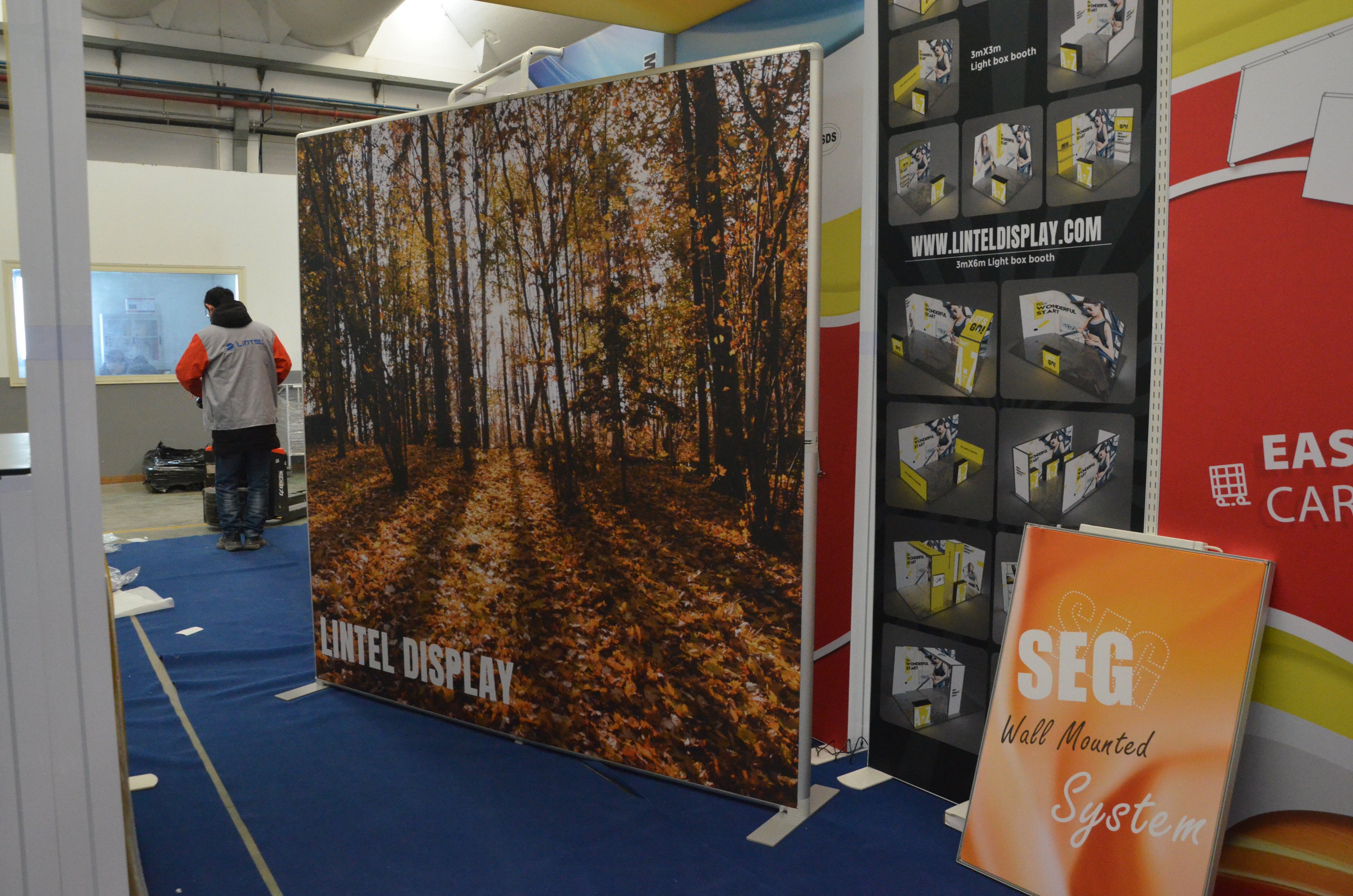 EZ Tube Backlit Modular Backdrop.JPG