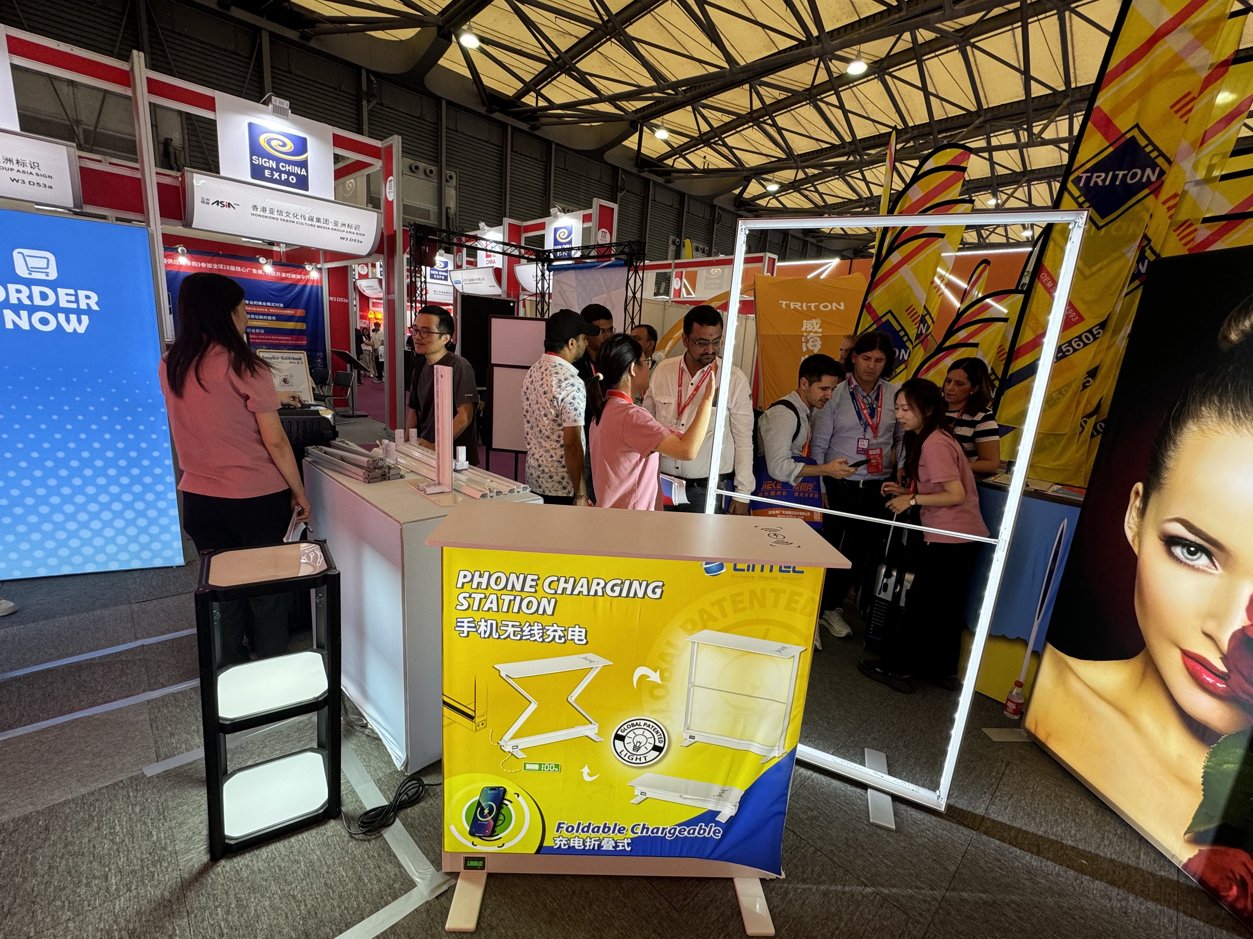Fold pop up light box counter.png