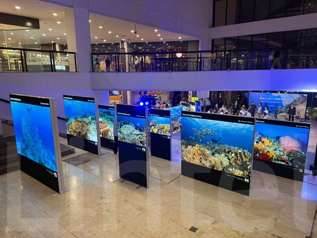 WATCHTUBBATAHA event with Lintel 120mm modular light box.jpg