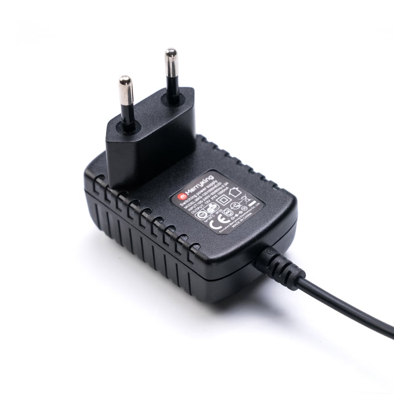 ヨーロッパプラグ 5V 3A スイッチング電源アダプター