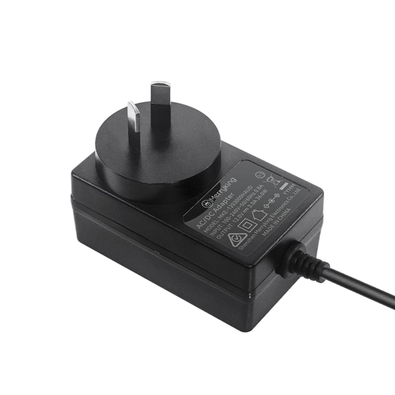 Adaptador AC DC Enchufe AR 18V 2A 36 Watts