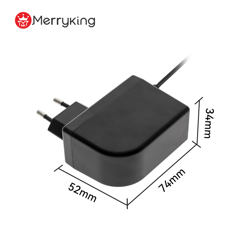 12 Voltu 2 Amperu plāns strāvas adapters