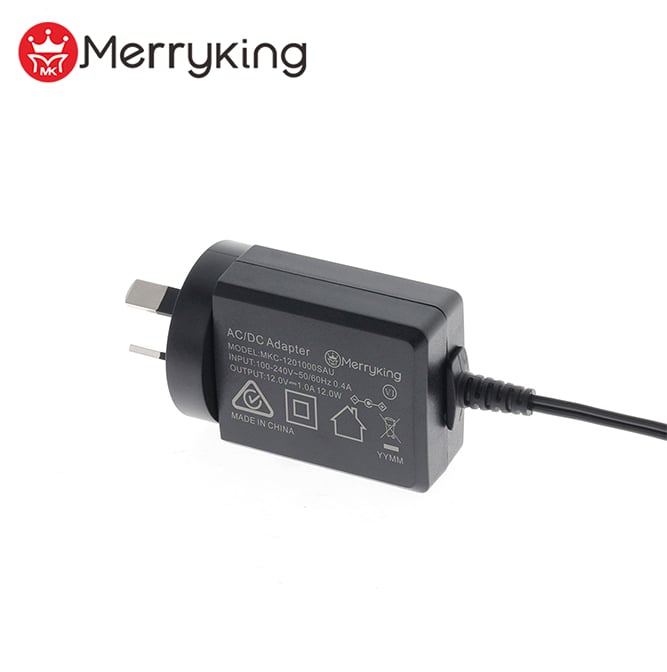 AU csatlakozós AC adapter 9V 2A-es tápadapter