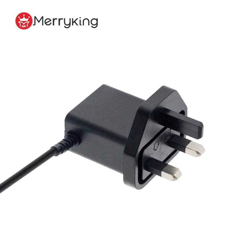 Napájecí adaptér s britskou zásuvkou 24 V 0,5 A