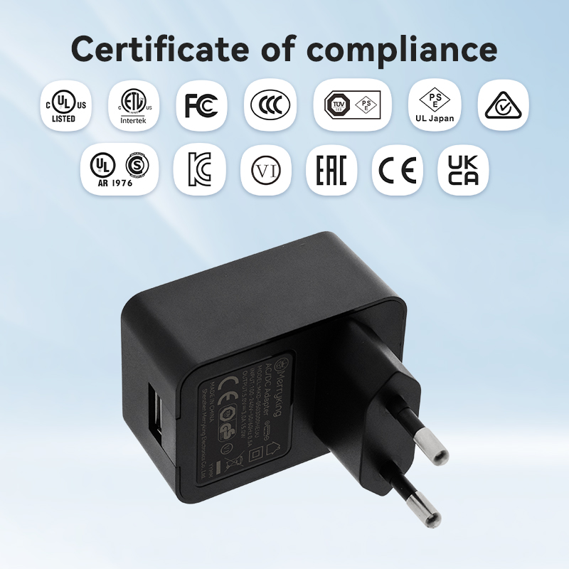 EU utikač 5V 2,5A zidni USB punjač