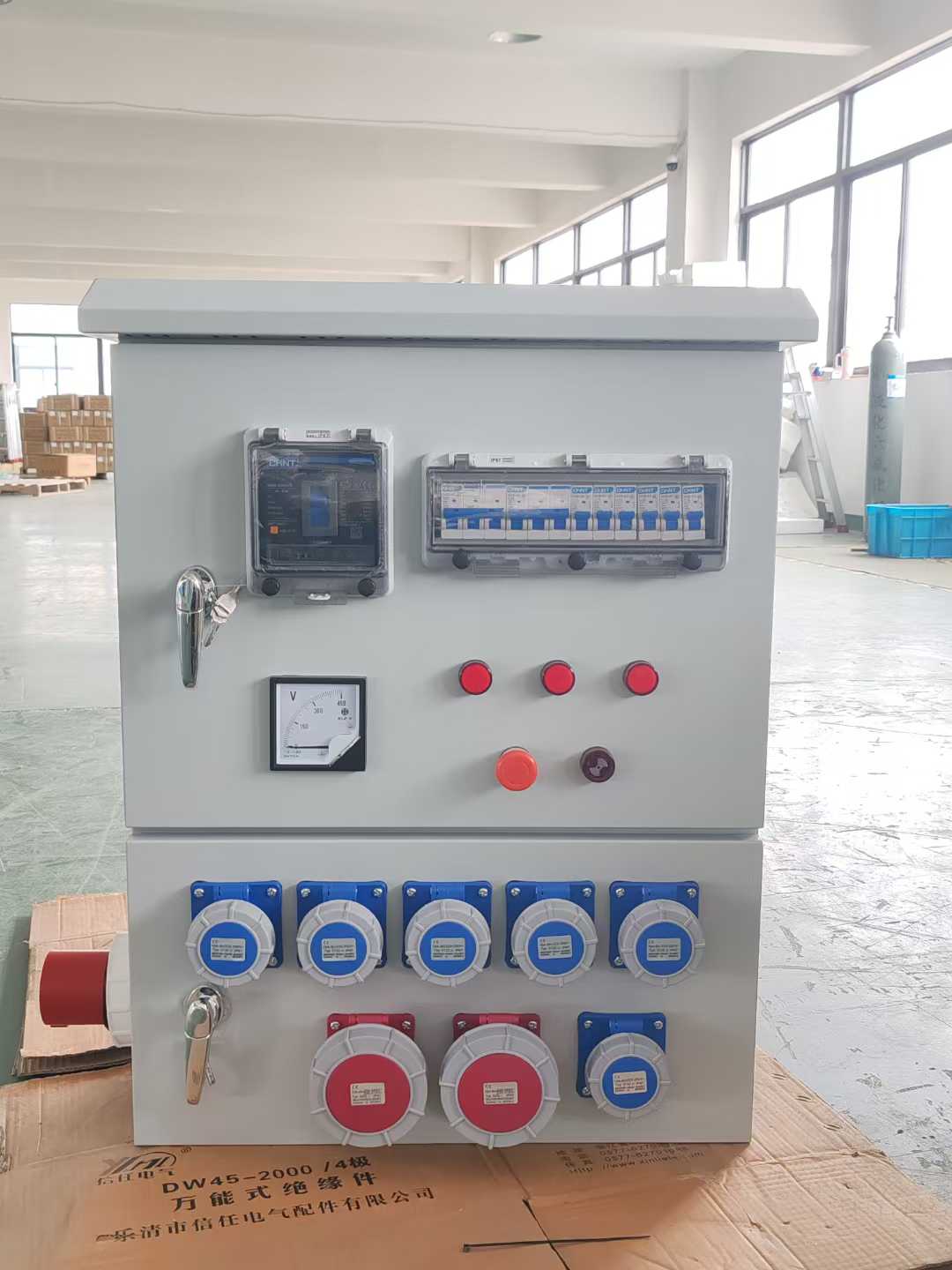 Why Choose a Medium Voltage Vacuum Circuit Breaker for Grid Protection?
