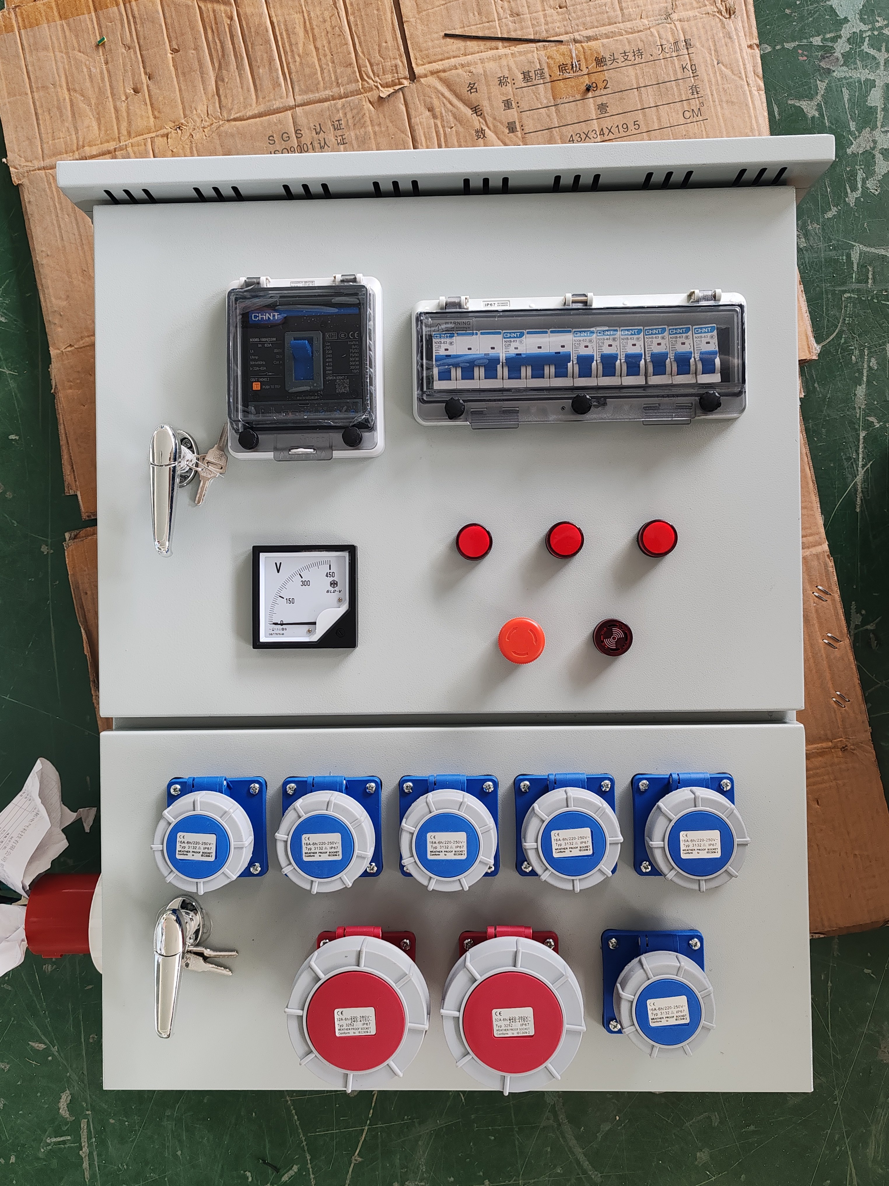 How Do You Choose a Durable Box for Plug Sockets?
