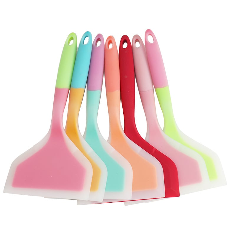 Why Giftware Brands Sourcing Our Easy-Invert Silicone Candlestick Mold
