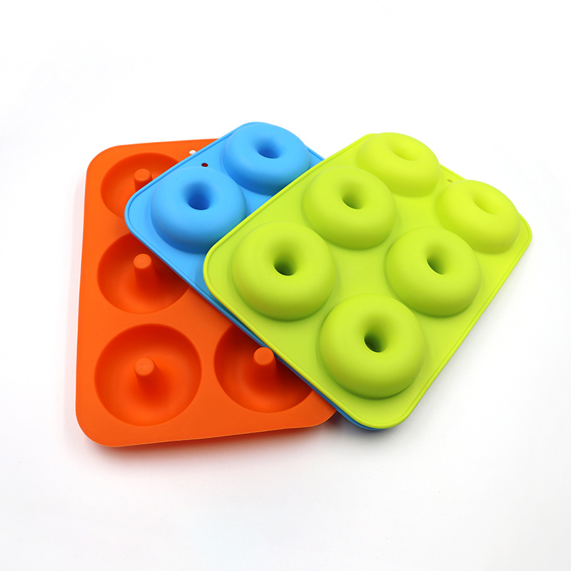 What Are the Top Trends in Custom Soap Molds for Wholesale Buyers?