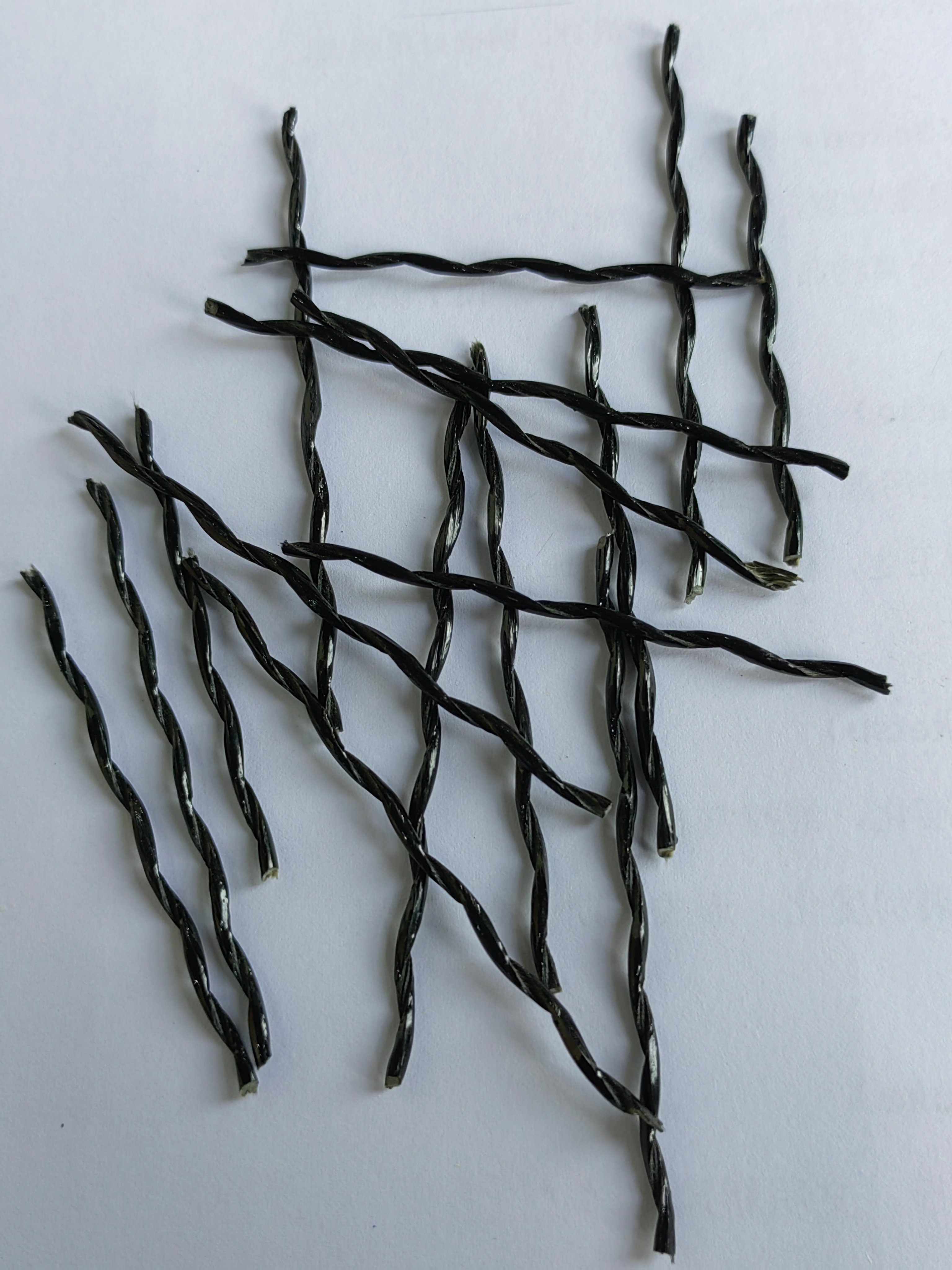 Nasıl bazalt lifi mini ribbet, inşaatta beton veya önceden kalıtılmış beton blokları ve plakaları güçlendirir?