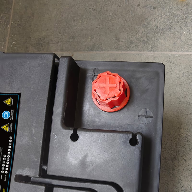 TOKUSHIMA DIN74 Car Battery