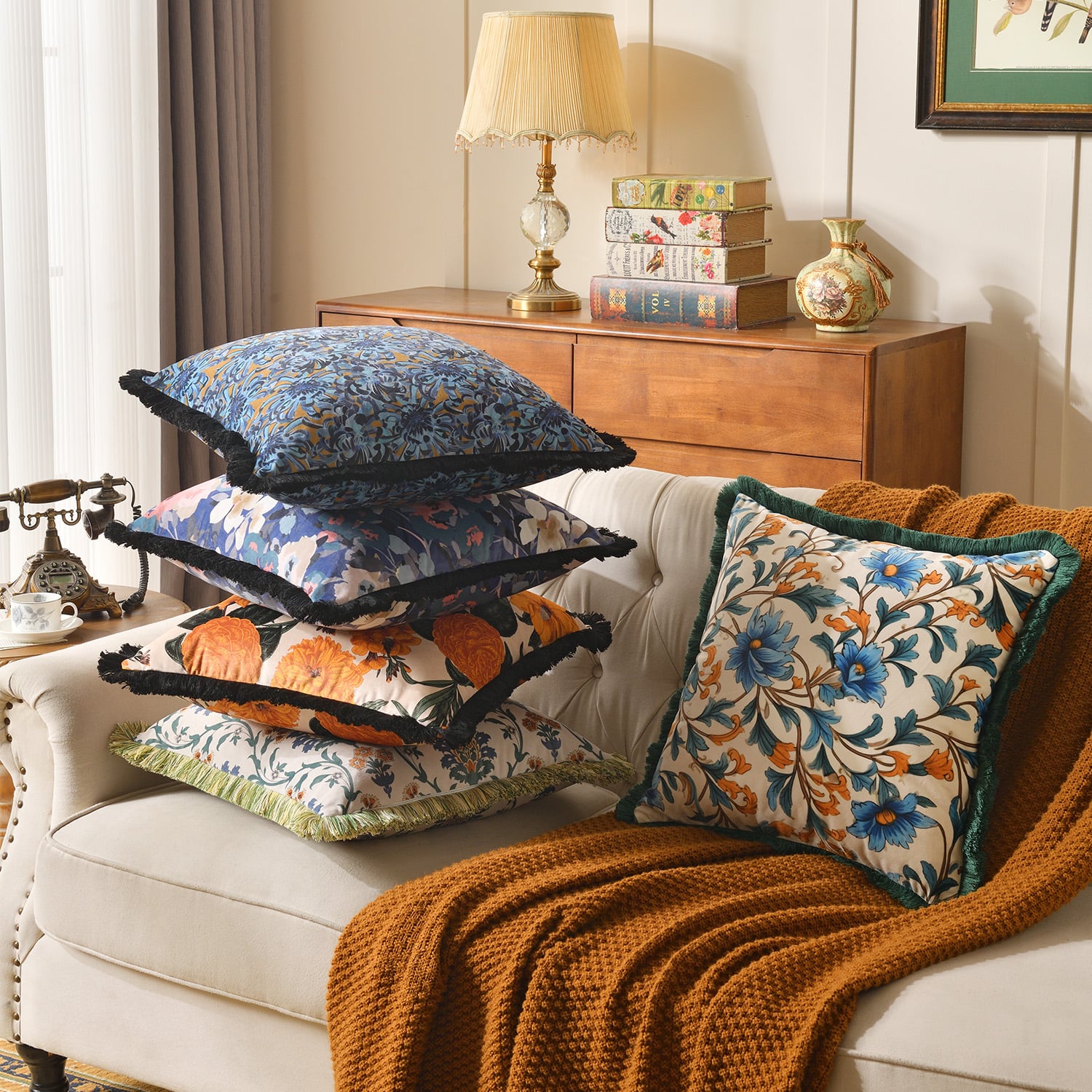 Managing the supply chain for a custom designed Cushion&pillow collection