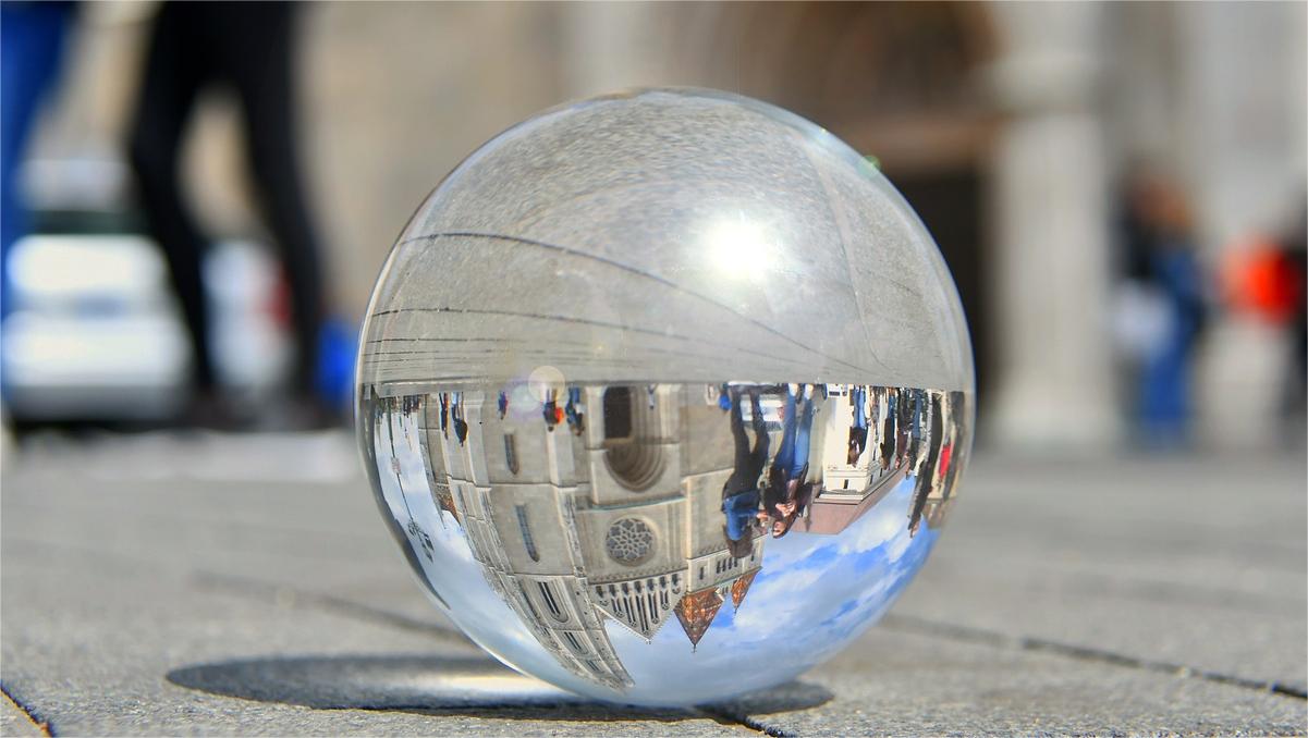 Zoom optic vs. zoom digital: pe care îl alegi?