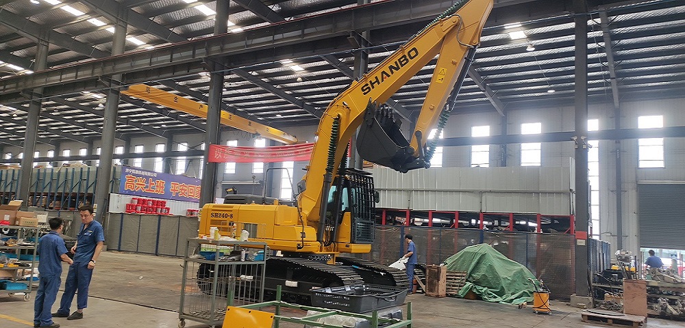 24 тонн бүхий газар хөдлүүлэгч: Дорнод бүтээл, уурхай, материал хадгалах газар зүйн ажилд тогтвортой, найдвартой нэг цагт шийдэмүүр