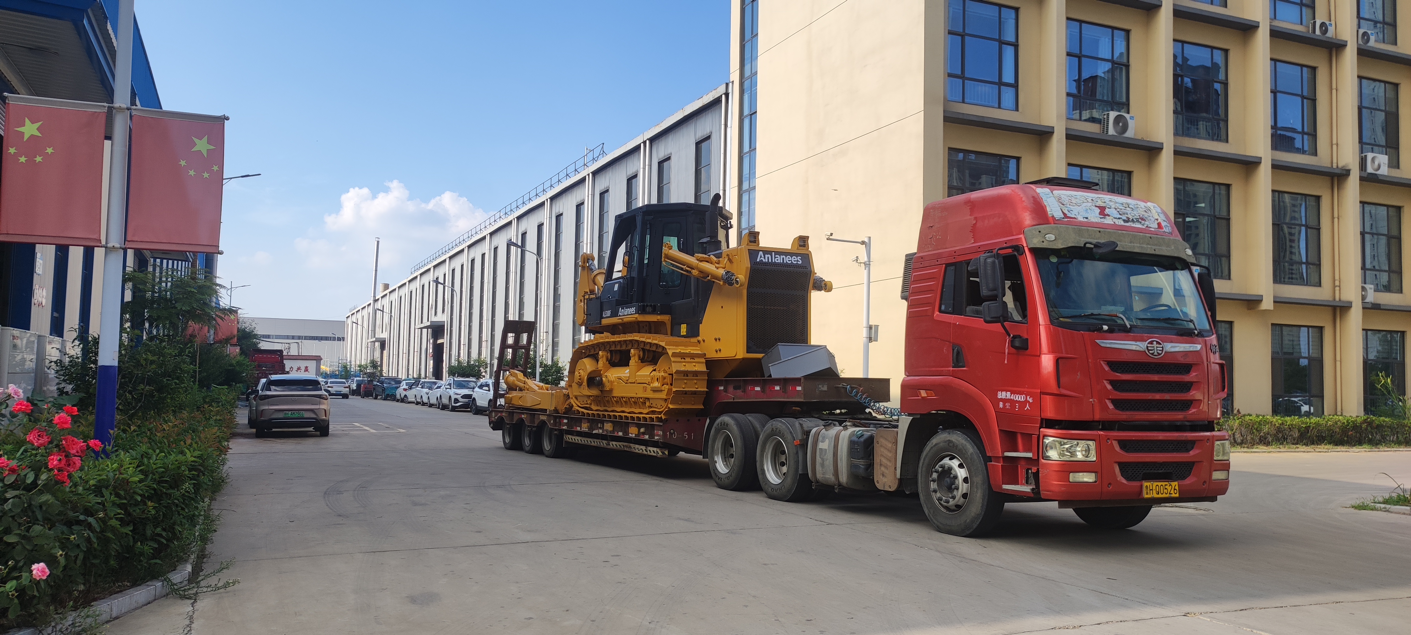 ALS300F Heavy-Duty Crawler Bulldozer Successfully Delivered to Nigeria for Mining Earthmoving Operations