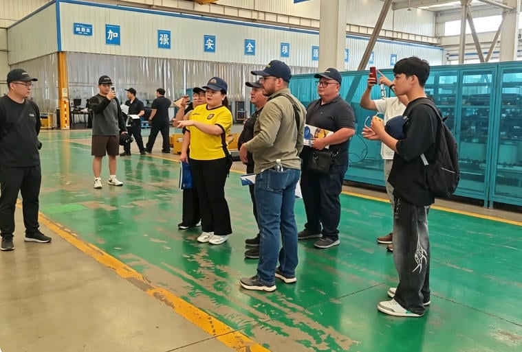 South American Client Delegation Visits Shanbo Construction Machinery Company to Deepen Cooperation and Sign Major Procurement Orders