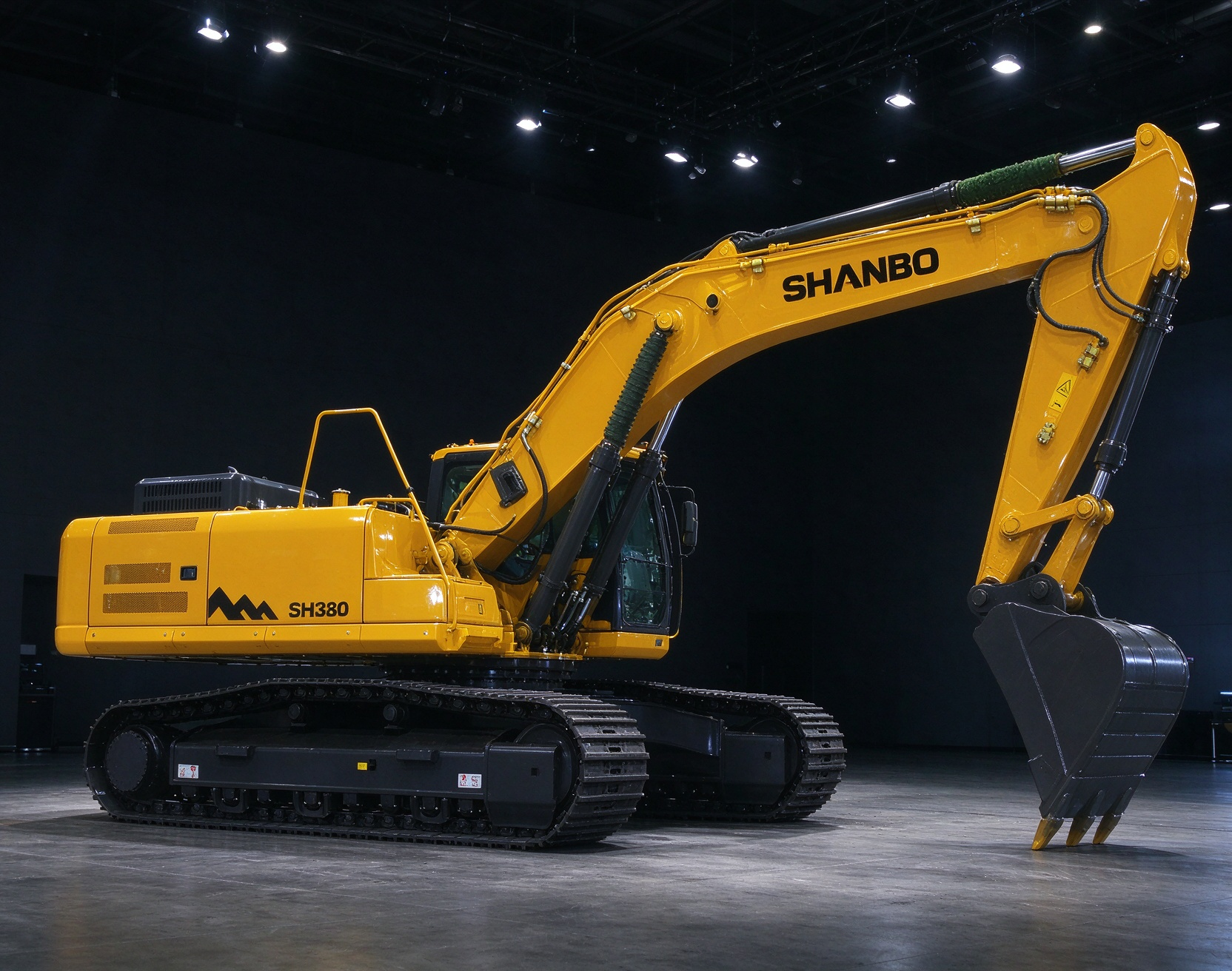 SHANBO SH380 Excavator Arrives at Ecuador Gold Mine Project, Satisfactory Feedback from Client