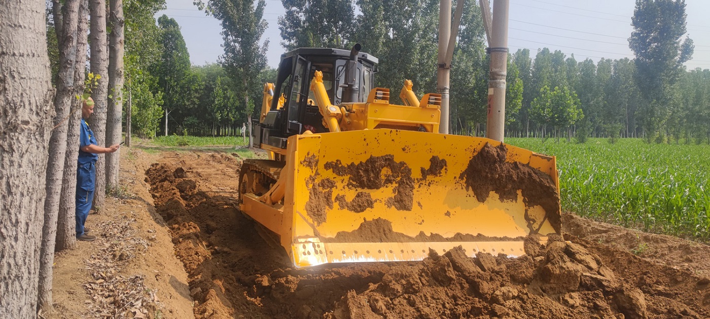 Crawler Bulldozer | 345HP Heavy Duty Dozer, Reliable for Global Construction & Mining Sites