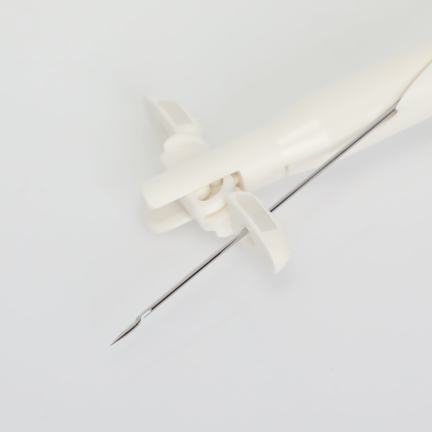 Disposable Endo Fascia Closure System