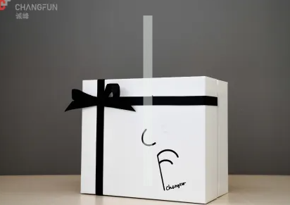 What Are the Key Factors to Consider When Choosing Paperboard for Packaging?