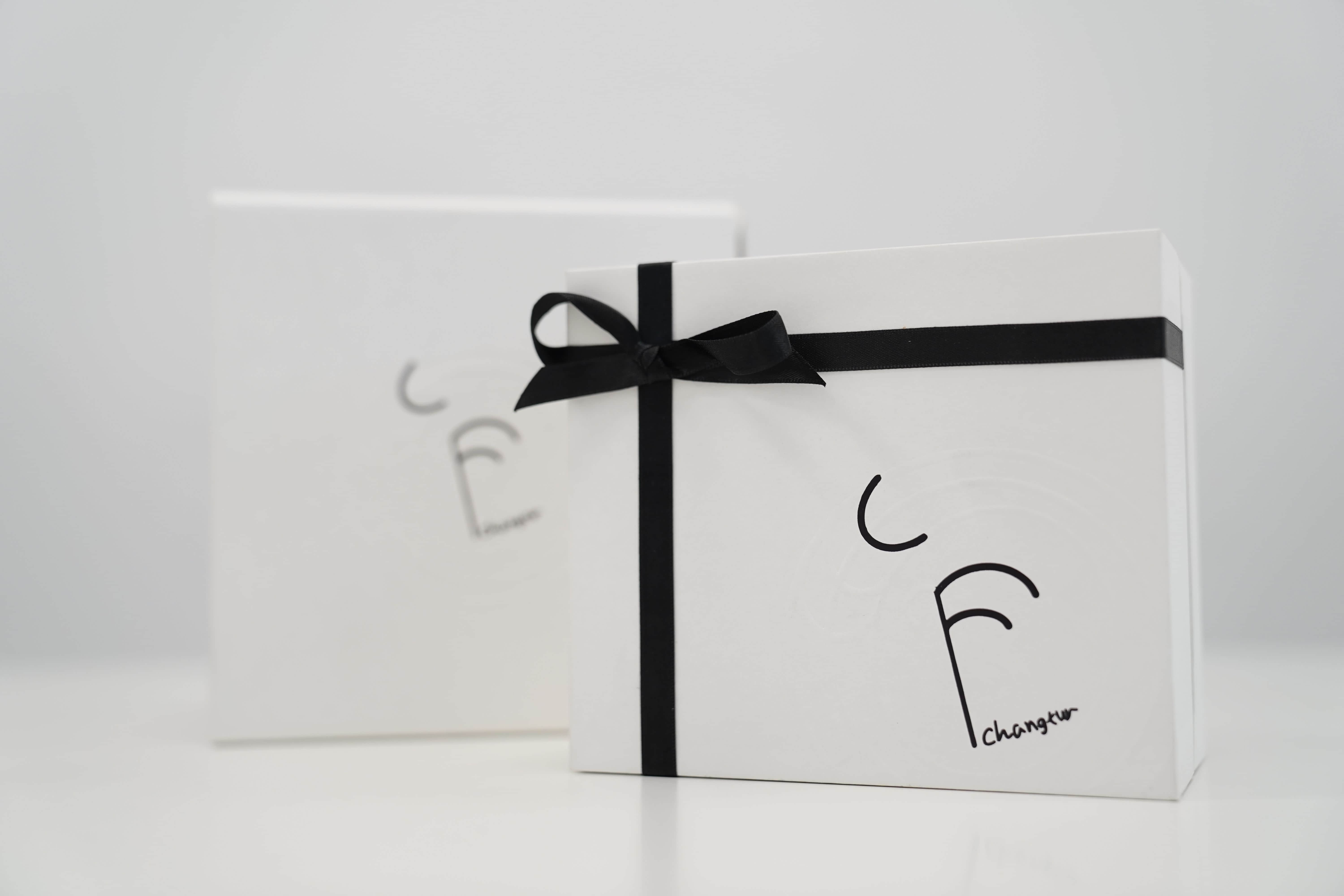 Sustainable Cosmetic Paper Boxes: Eco-Conscious Packaging for Beauty Brands