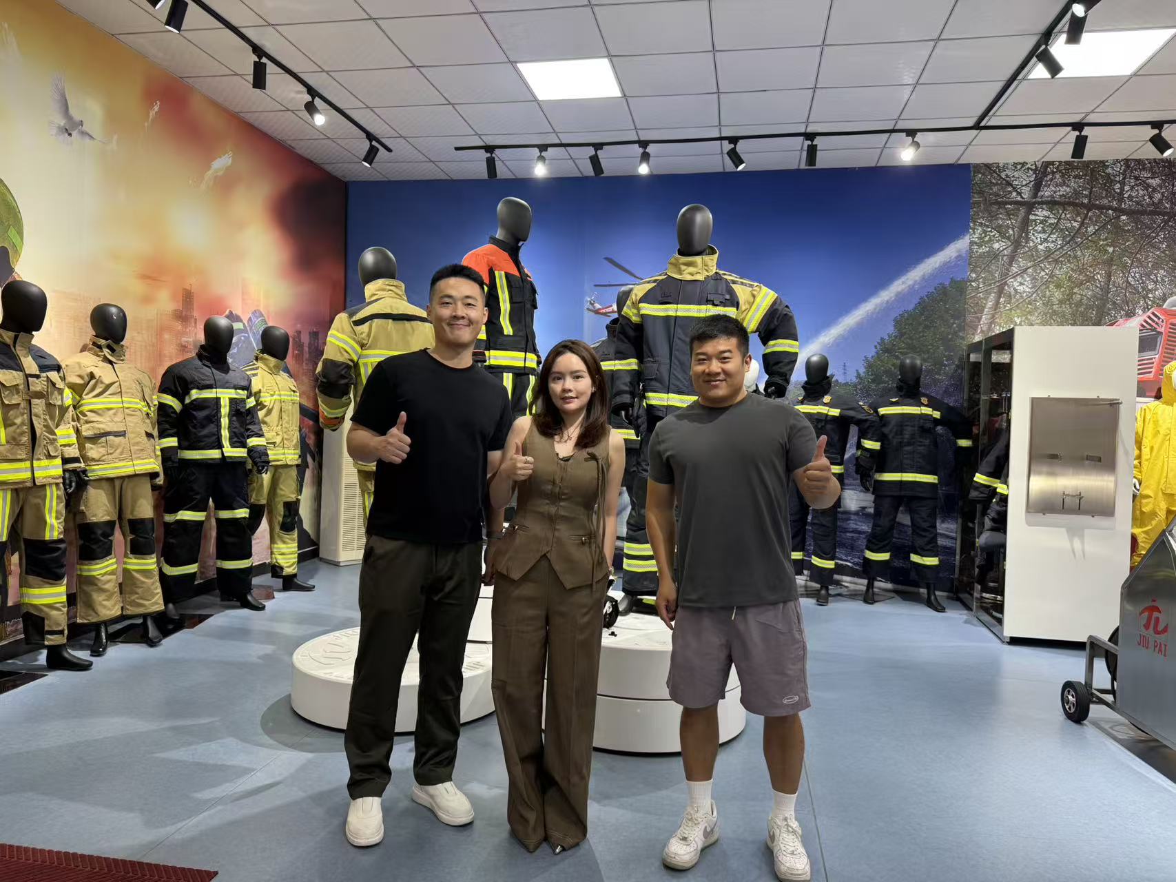 Singapore Client Visits ANBEN FIRE Factory Following Positive Sample Review