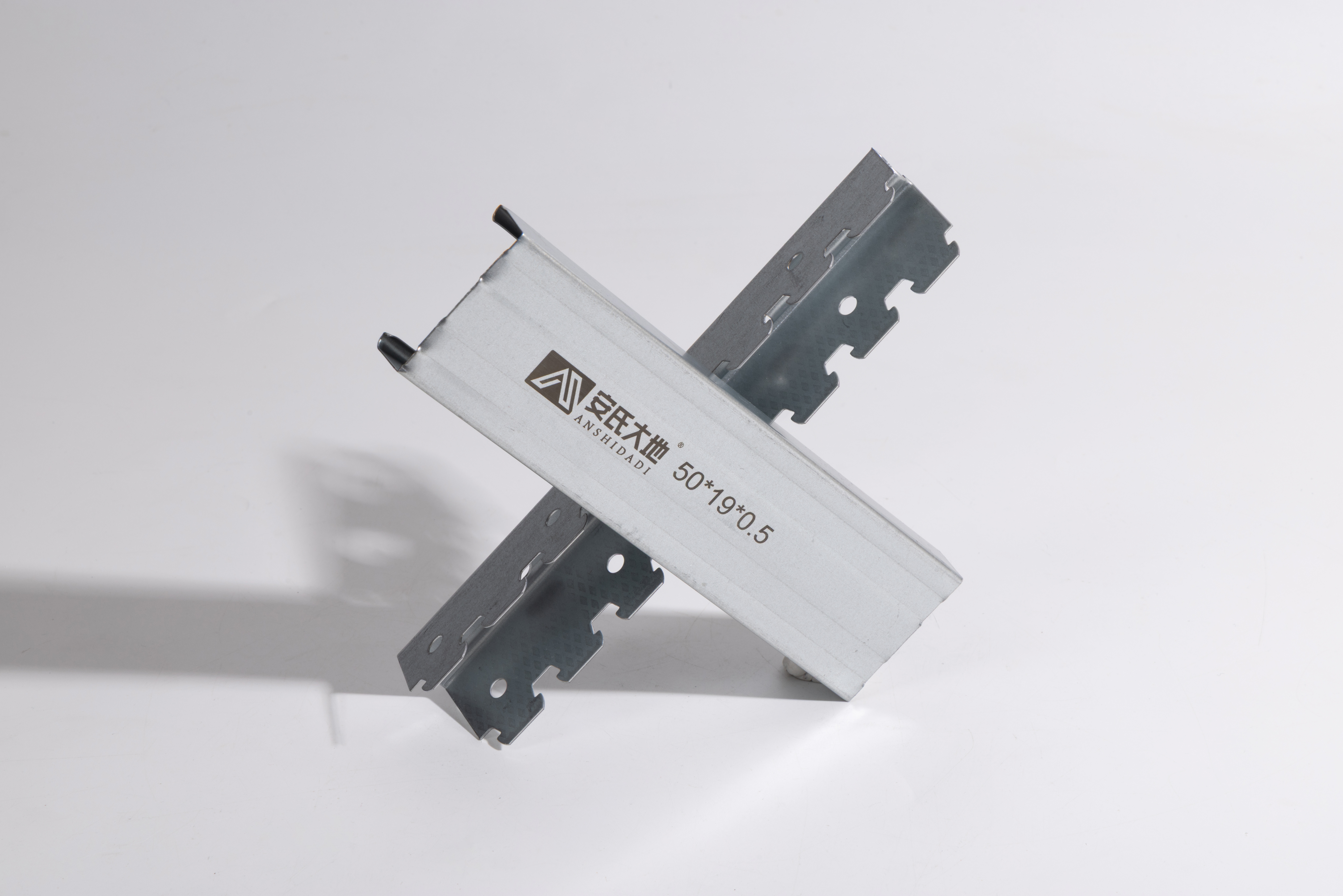 Steel Keel Load Bearing Capabilities in Suspended Systems