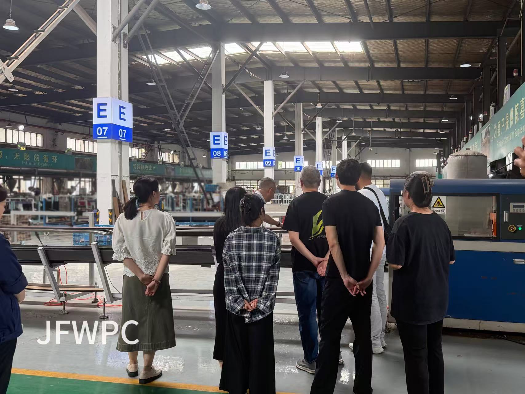 يسعدنا جدًّا أن نرحب بعملائنا في مصنع JFWPC.