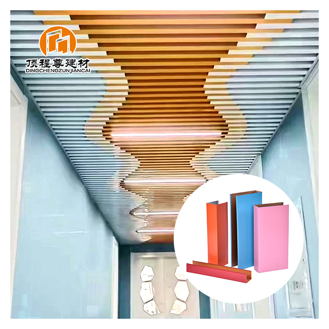 Convention Center Ceiling Systems: Large-Scale Acoustic and Architectural Engineering