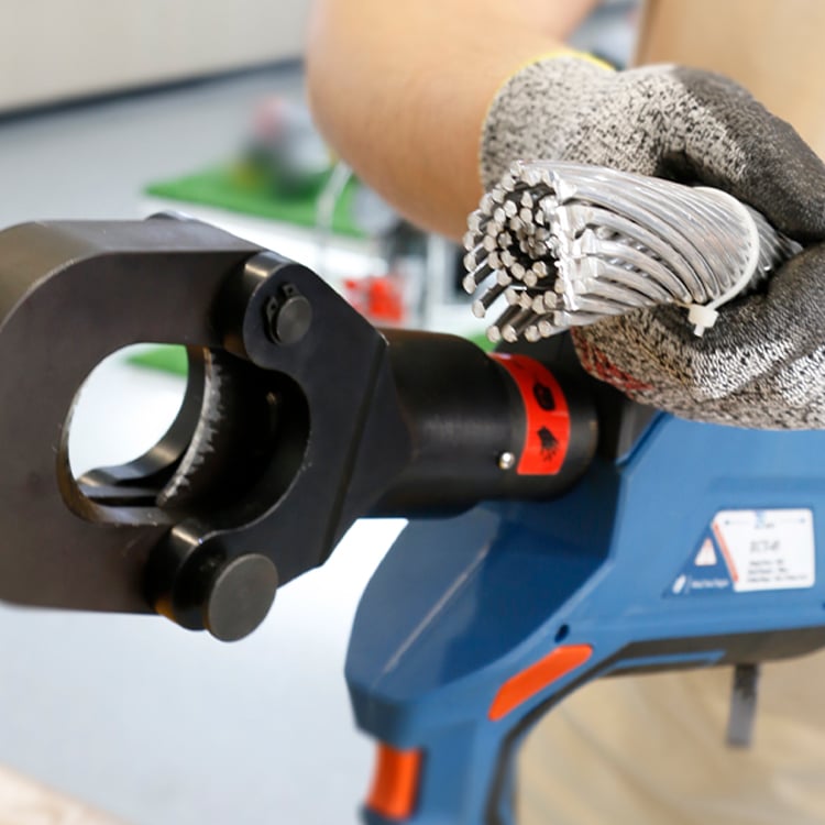ect 45 battery powered cutting tool 6t-3