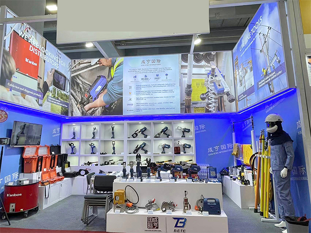 Group headquarters attended the 135th Canton Fair