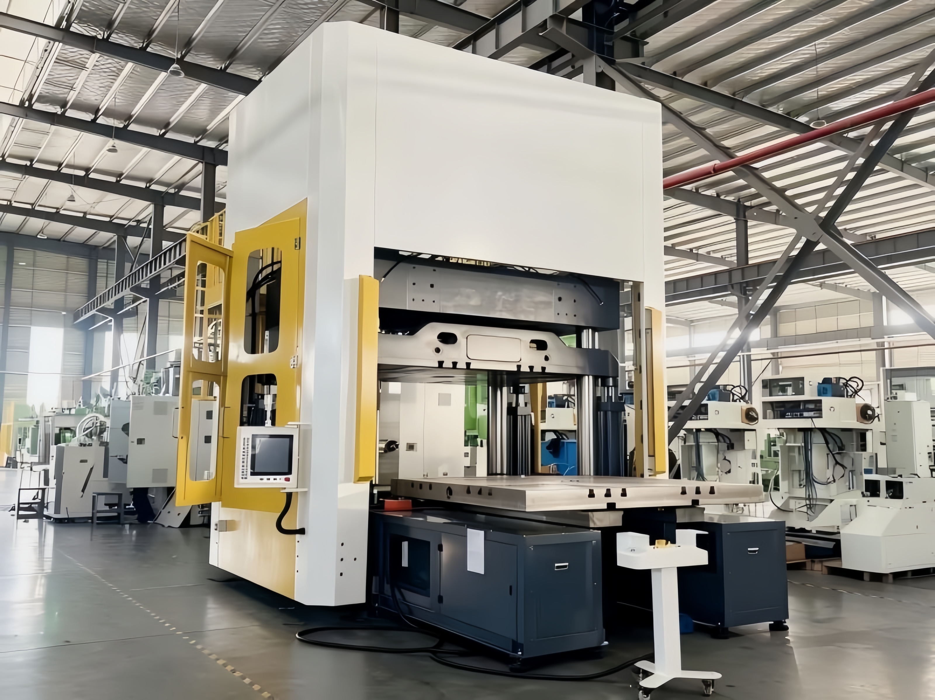 What Features to Look for in High-Quality Automatic Plastic Molding Machines?