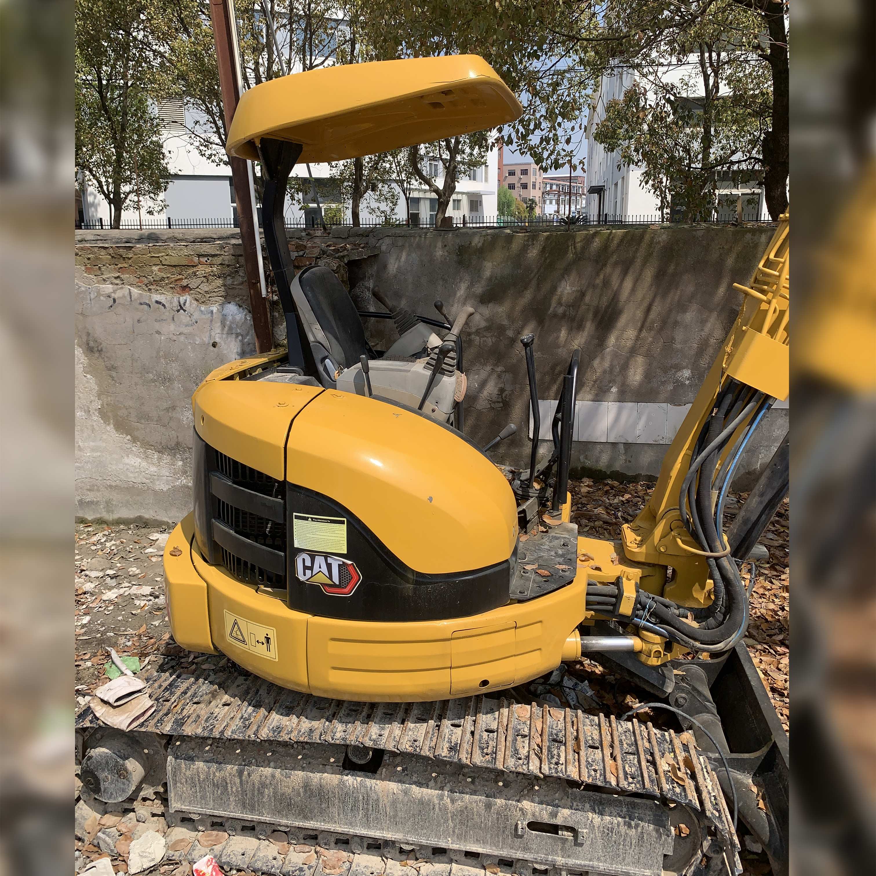 Für CAT 302