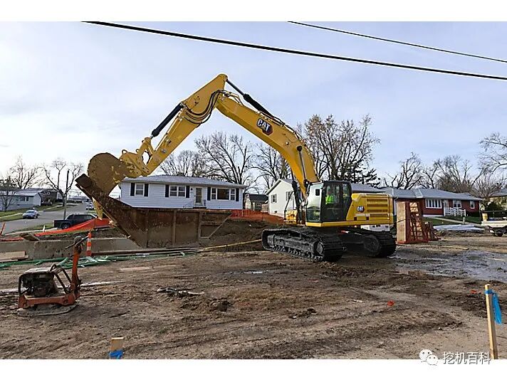 CAT 336 - Classic inheritance, brand new upgrade