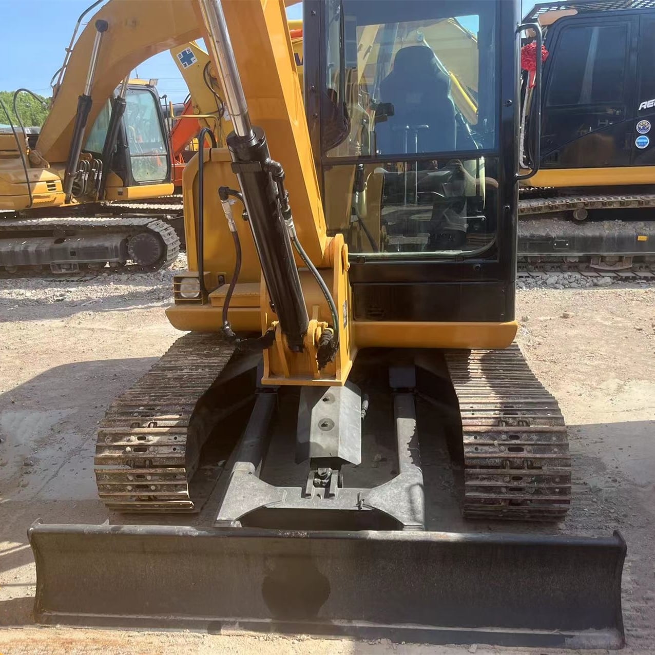 Für CAT 306E2