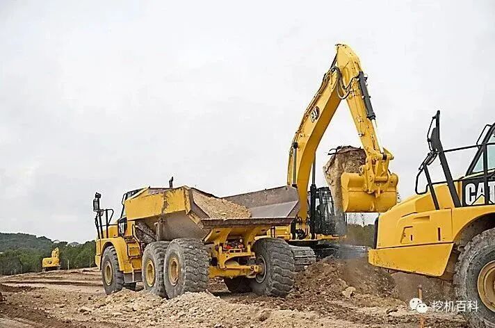 CAT 352 Classic inheritance, brand new upgrade