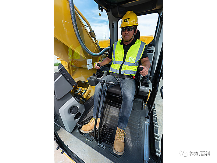 CAT 395 Classic inheritance, brand new upgrade