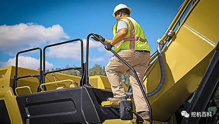CAT 352 Classic inheritance, brand new upgrade