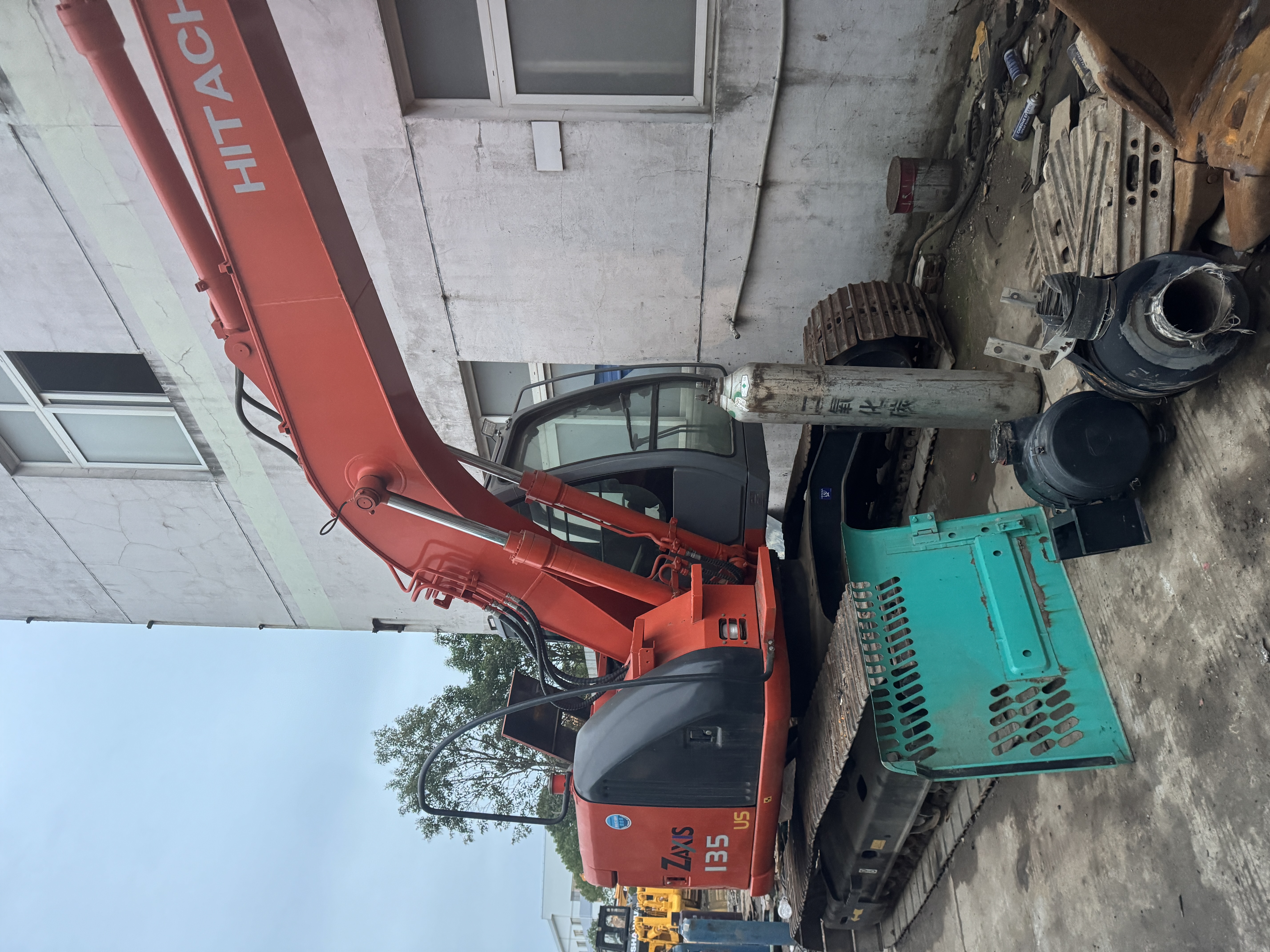 Chinese Source Used Excavator Supplier‑HITACHI ZX135, Price and Specifications