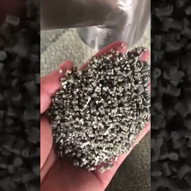 Side feed granulator