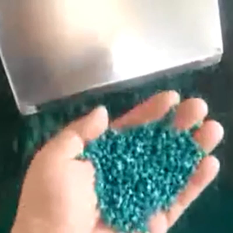 Side feed granulator
